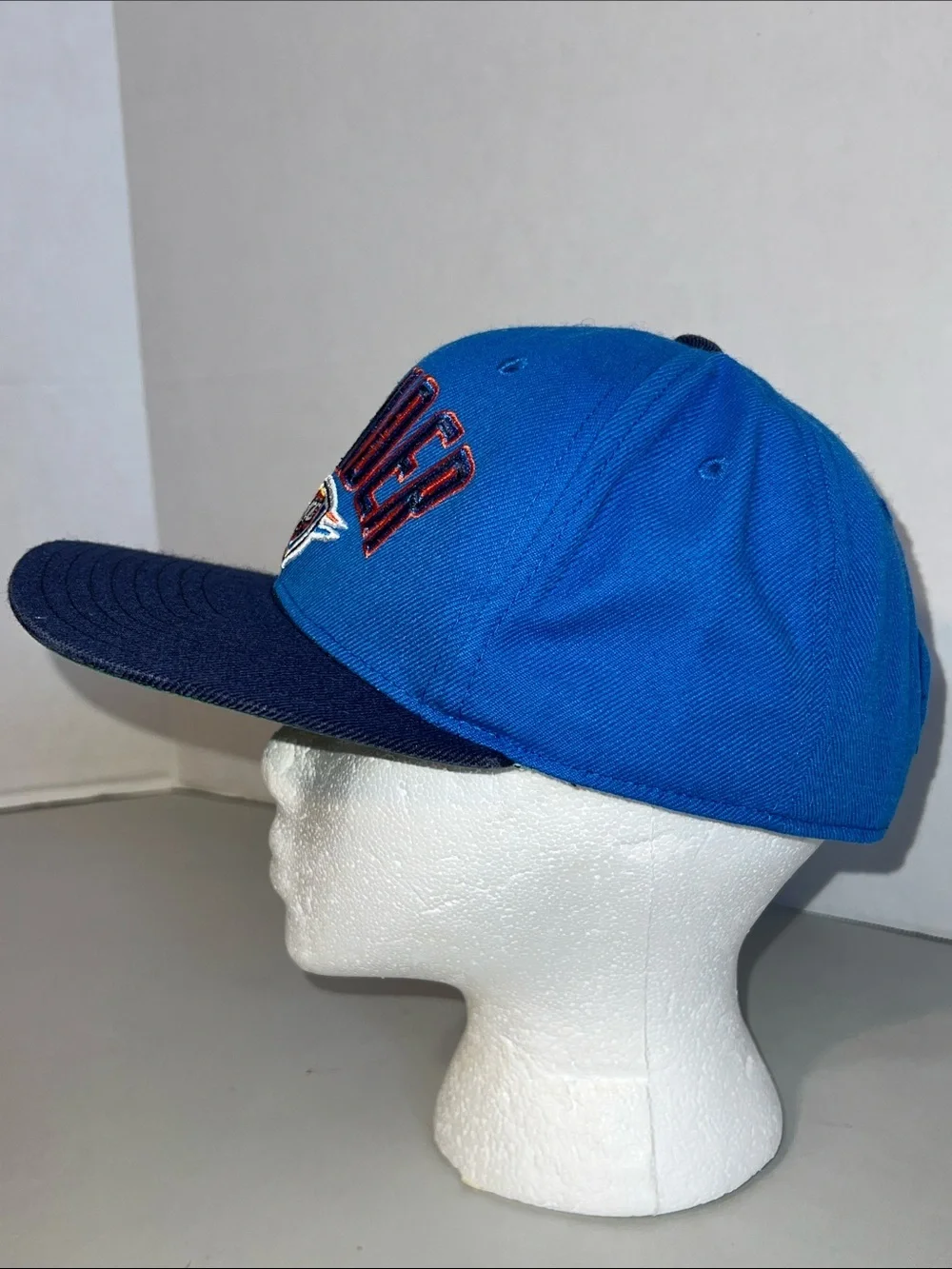adidas OKC Thunder Men’s Blue and Navy Snapback Cap Wool Blend